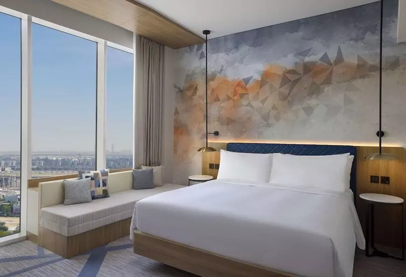 هتل Hilton Garden Inn Dubai Business Bay