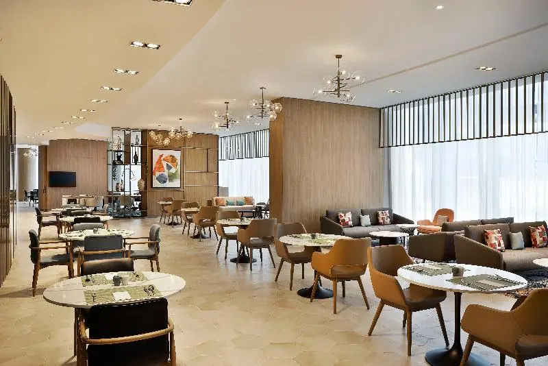 هتل Hilton Garden Inn Dubai Business Bay