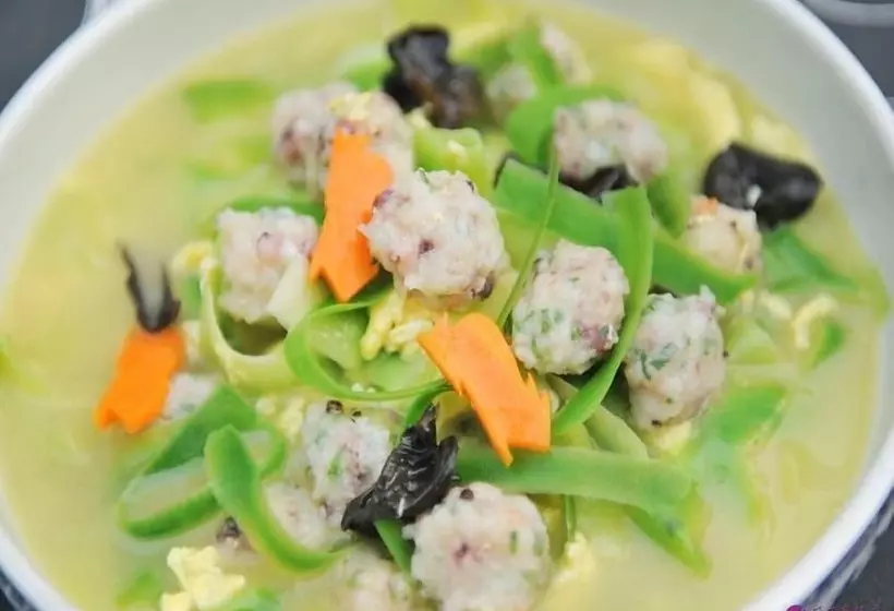 هتل Holiday Inn Express Qingdao Shibei, An Ihg