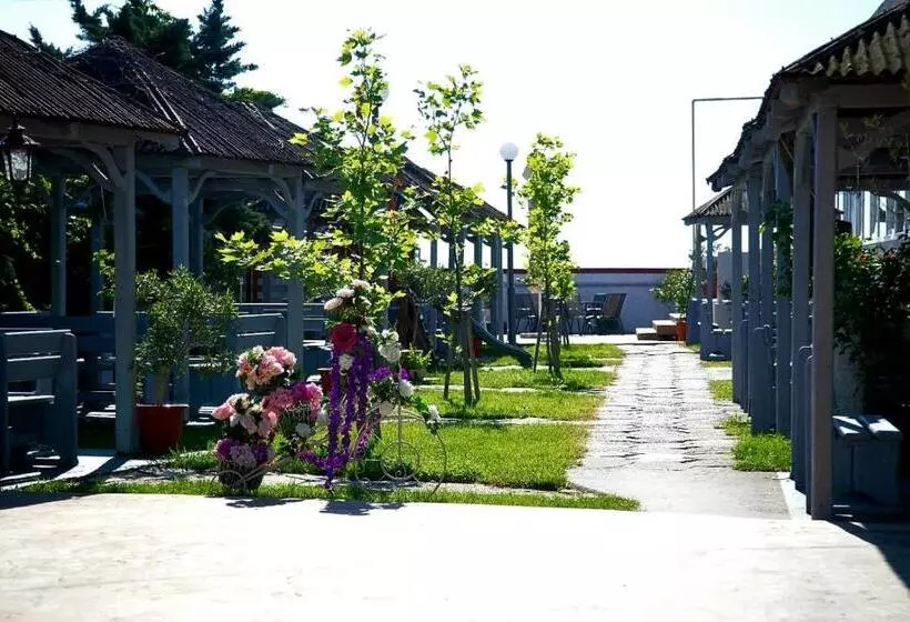 ホテル Iulia Resort