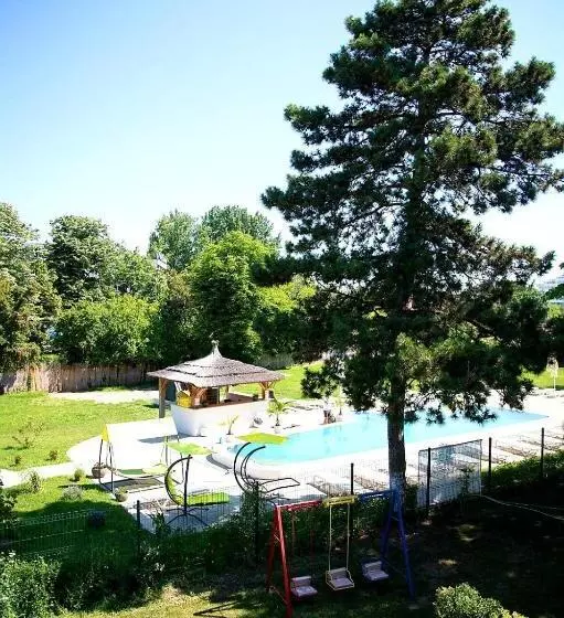 ホテル Iulia Resort