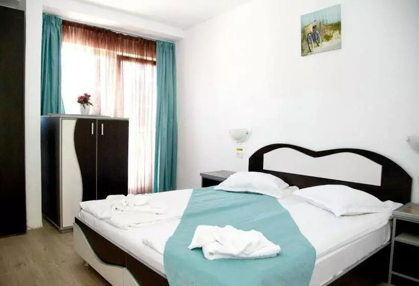 ホテル Iulia Resort