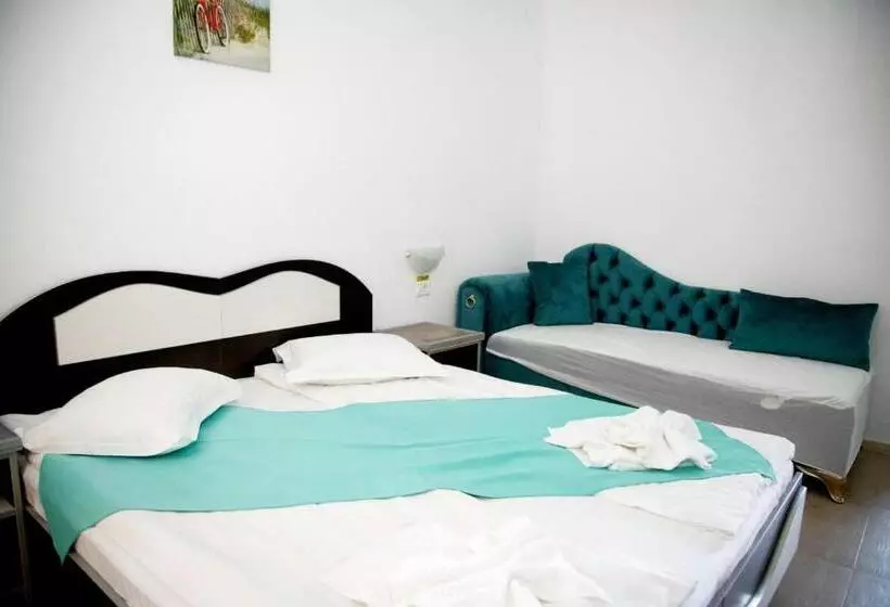 ホテル Iulia Resort