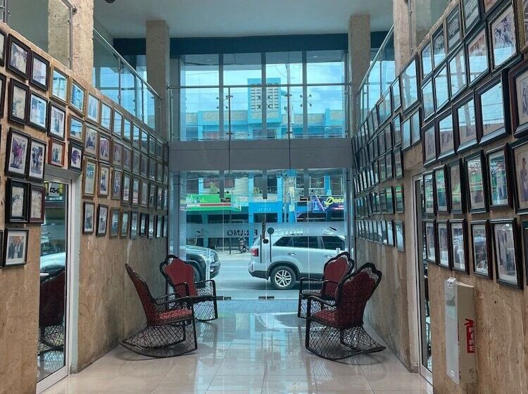 هتل Frano Romana Center