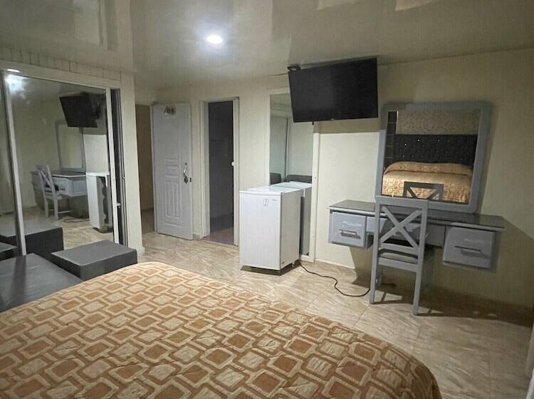 هتل Frano Romana Center