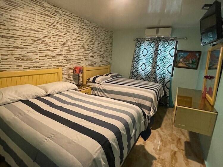 هتل Frano Romana Center