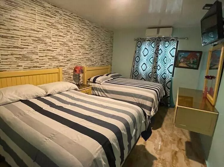 هتل Frano Romana Center