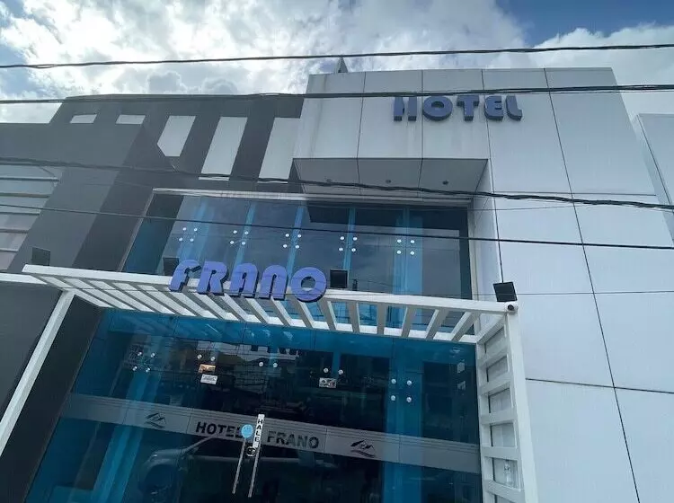 هتل Frano Romana Center