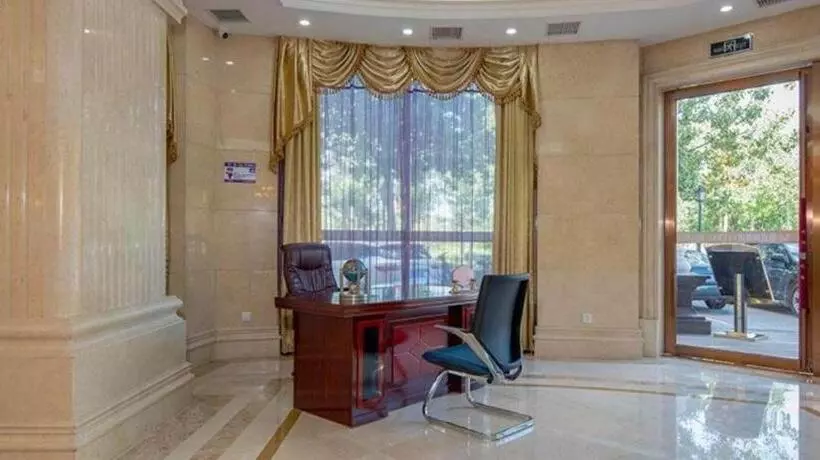 Vienna Hotel Tianjin Huaming