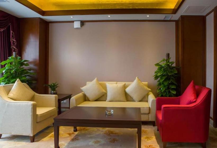 Отель Xigang Aviation