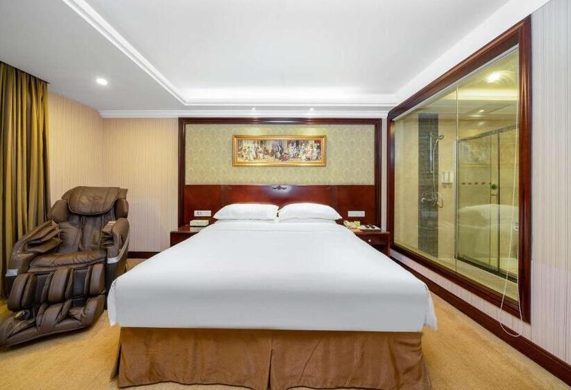 Vienna Hotel Dongguan Houjie Exhibition Center