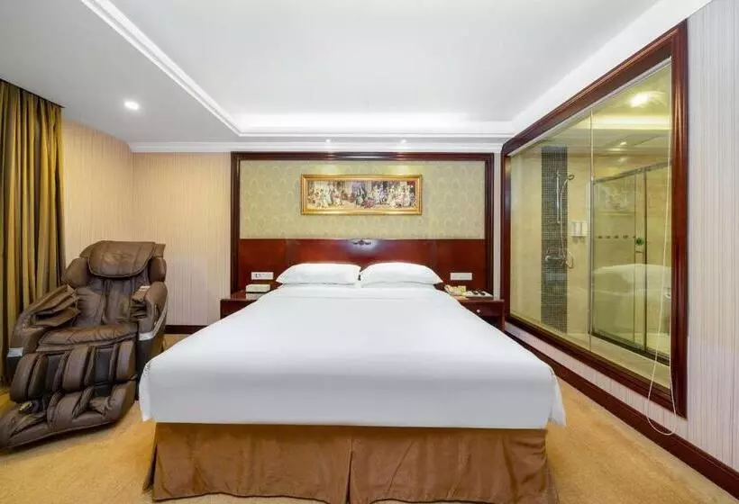 Vienna Hotel Dongguan Houjie Exhibition Center