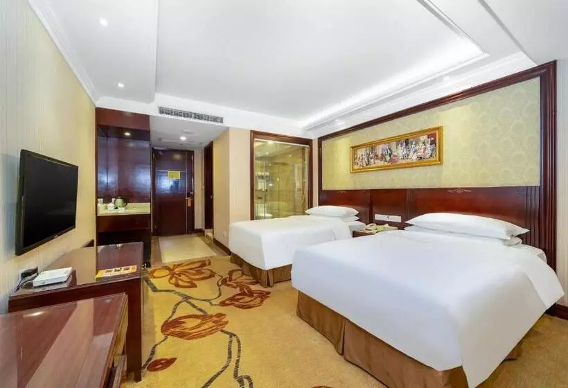 Vienna Hotel Dongguan Houjie Exhibition Center