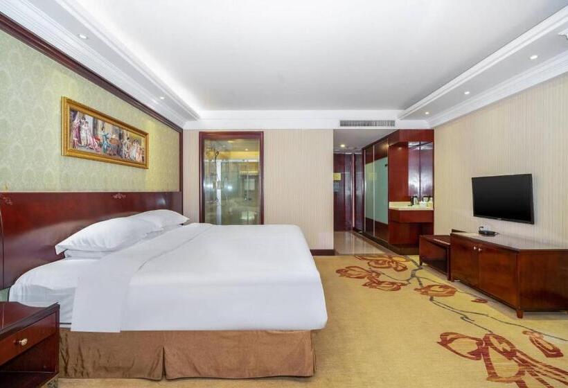 Vienna Hotel Dongguan Houjie Exhibition Center