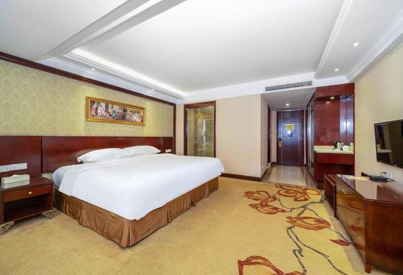 Vienna Hotel Dongguan Houjie Exhibition Center