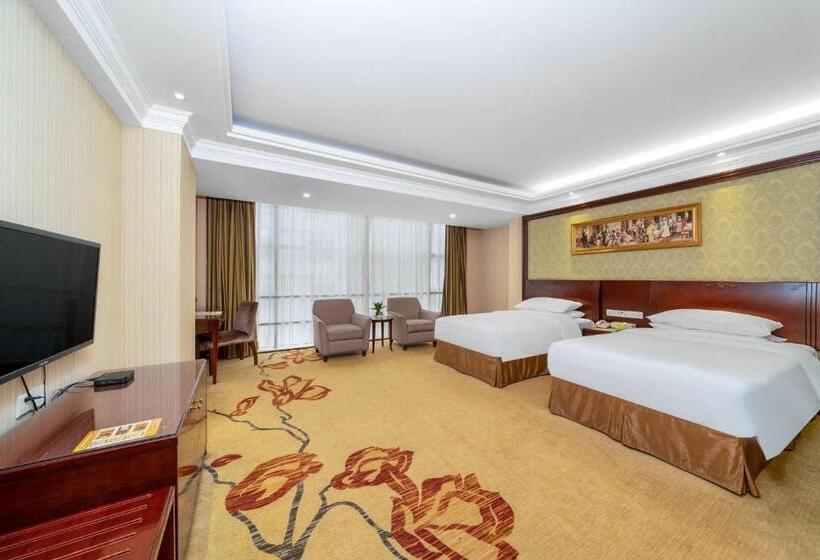 Vienna Hotel Dongguan Houjie Exhibition Center