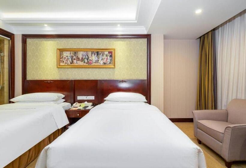 Vienna Hotel Dongguan Houjie Exhibition Center