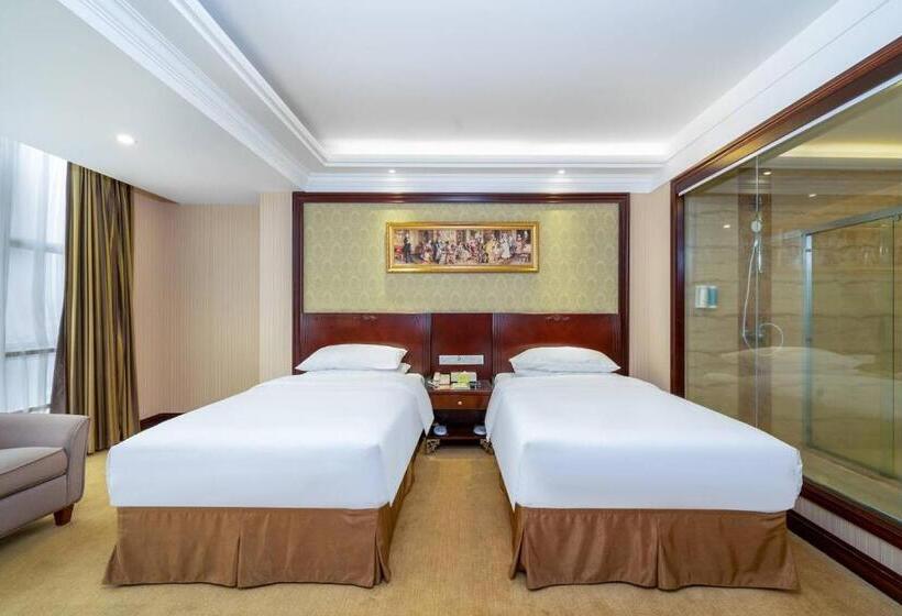 Vienna Hotel Dongguan Houjie Exhibition Center