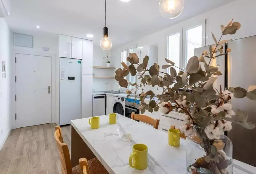 هاستل C/ Navarra Habitación 2 4