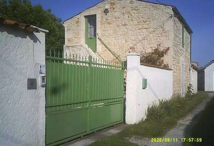 Aamiaismajoitus (B&B) Chre Cathy Et Jean Loup