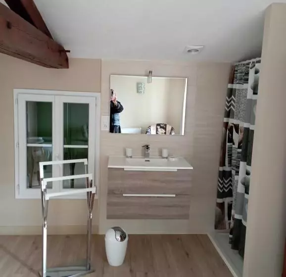 Aamiaismajoitus (B&B) Chre Cathy Et Jean Loup