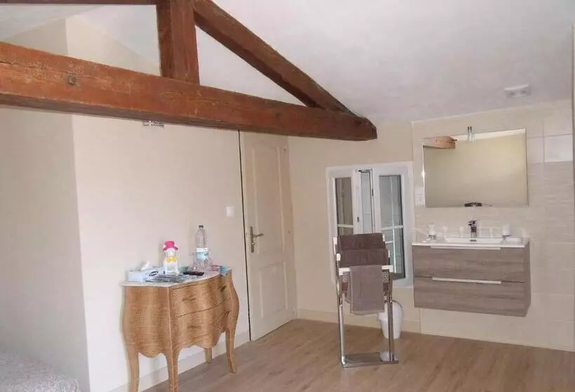 Aamiaismajoitus (B&B) Chre Cathy Et Jean Loup