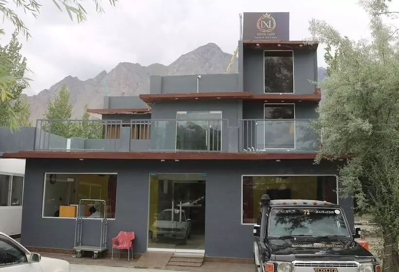 هتل Luxy Skardu