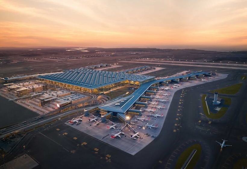 בית מלון כפרי Solin Airport