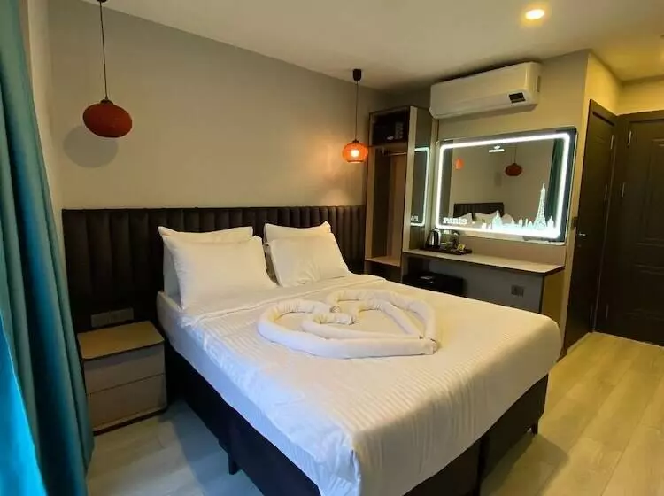 Hotelli Solin Airport