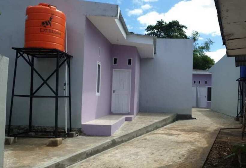 فندق Oyo 94015 Kost Alif