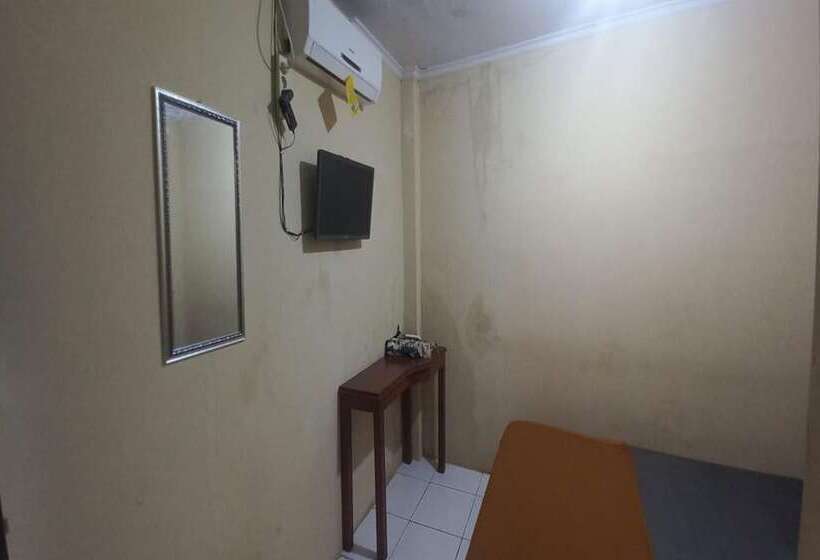 酒店 Oyo 94030 Ar Guest House Syariah