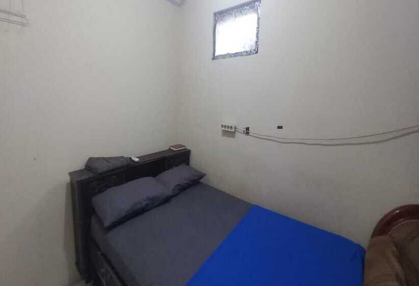 酒店 Oyo 94030 Ar Guest House Syariah