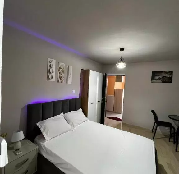 Majatalo Cozy Rooms 5th