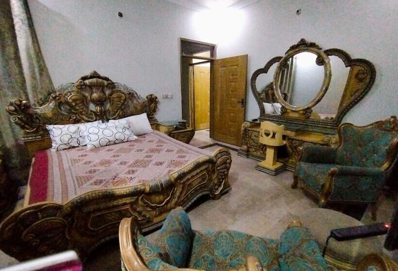 پانسیون Hill View Guest House