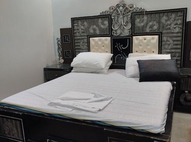 پانسیون Hill View Guest House