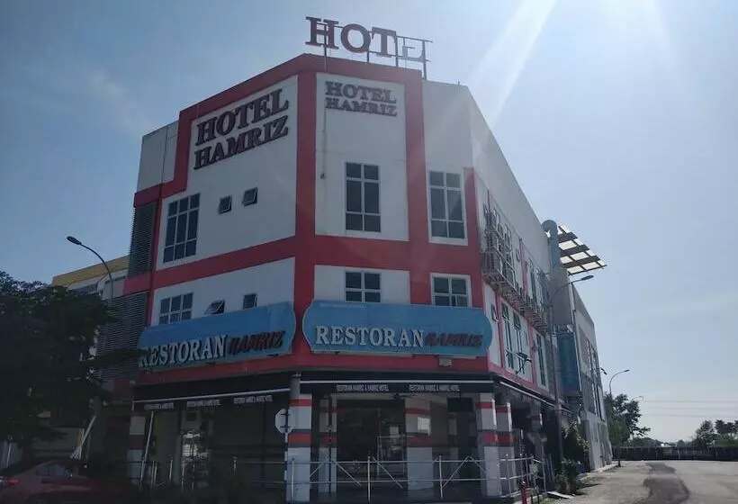 Oyo 90995 Hotel Nk Impian