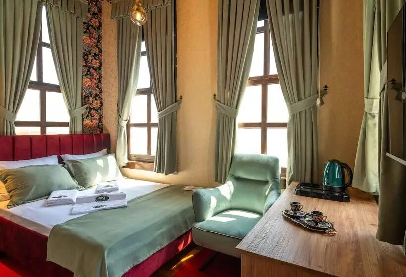 Hotelli Araz White House