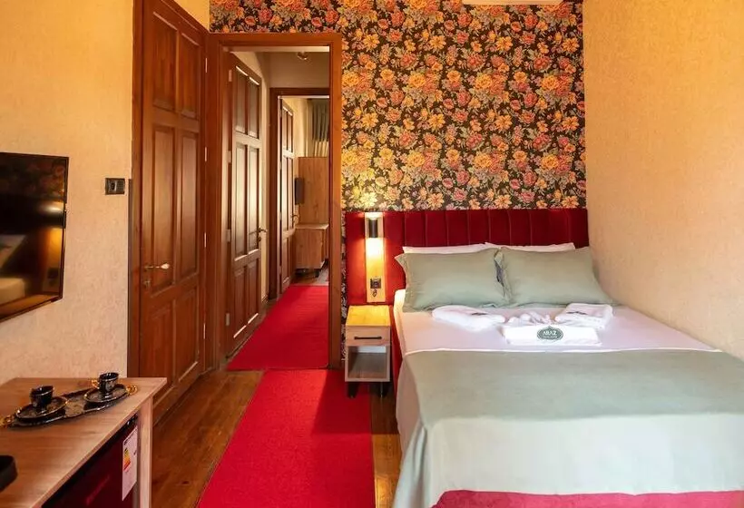 Hotelli Araz White House