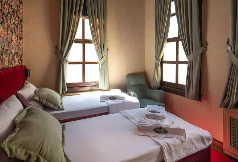 Hotelli Araz White House