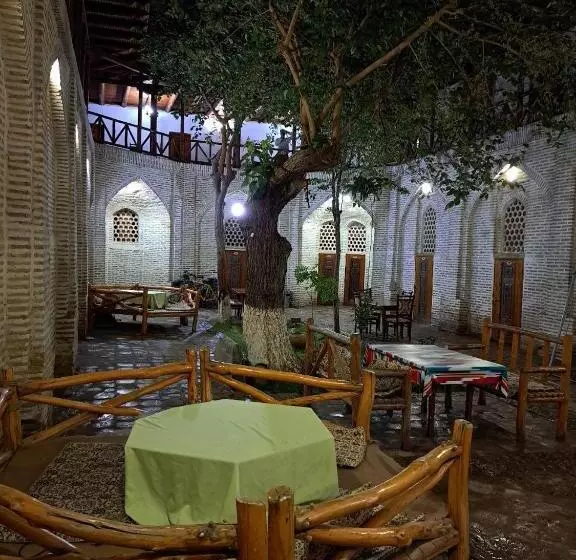 هتل Mekhtarin