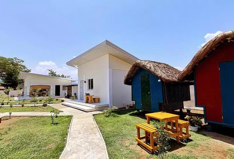 Majatalo The Kubo Gardens