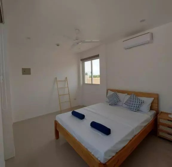 Majatalo The Kubo Gardens