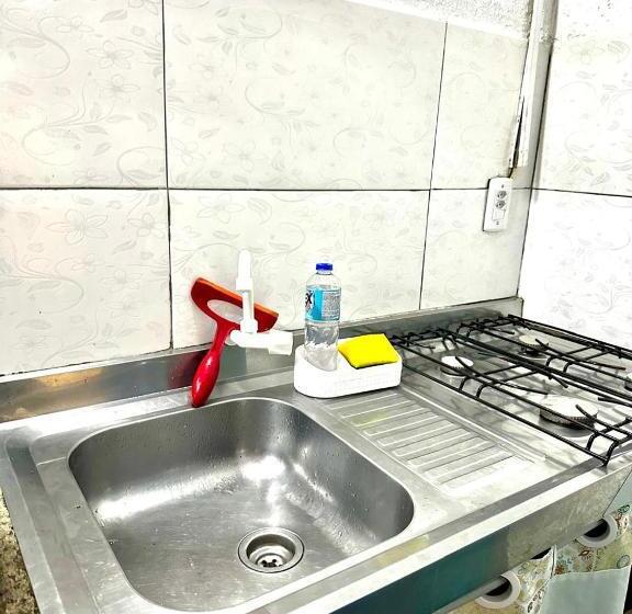 הוסטל Pousada Trindade Tropical