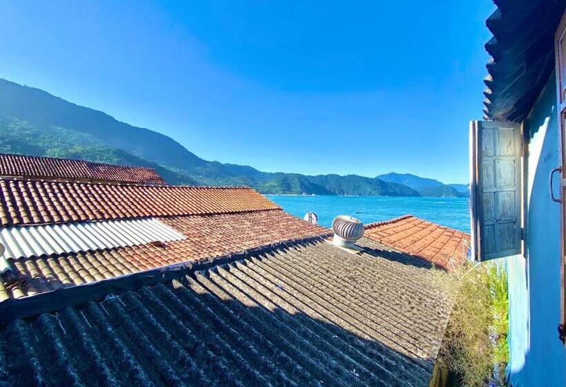 הוסטל Pousada Trindade Tropical