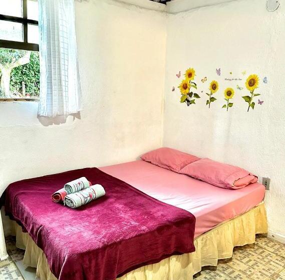 הוסטל Pousada Trindade Tropical