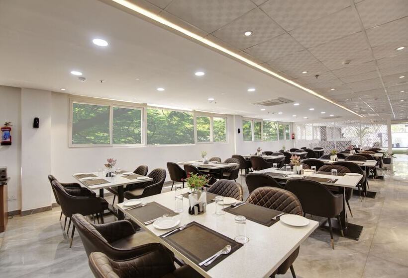 Flxho Cyber One Hotel And Banquet Cyber City