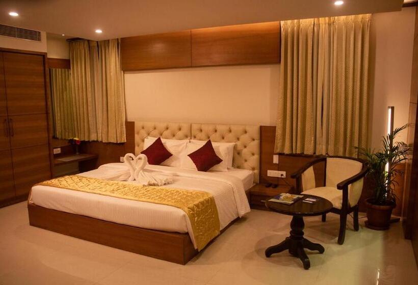 Hotel Malnad Gateway