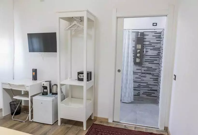پانسیون La Fenice Suites Sardinia