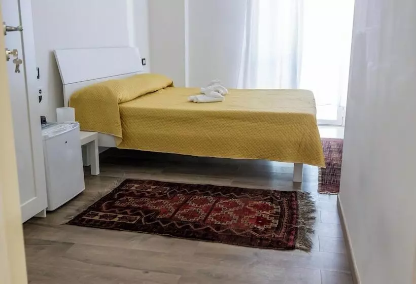 پانسیون La Fenice Suites Sardinia