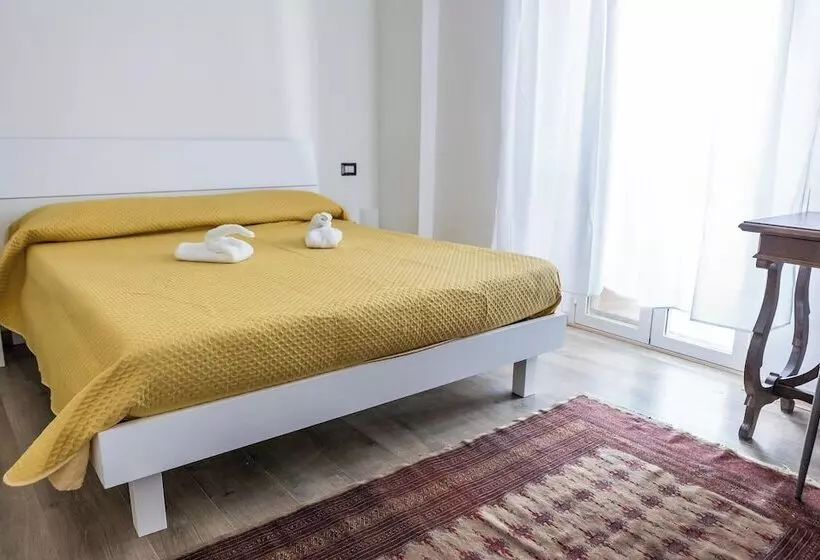 پانسیون La Fenice Suites Sardinia